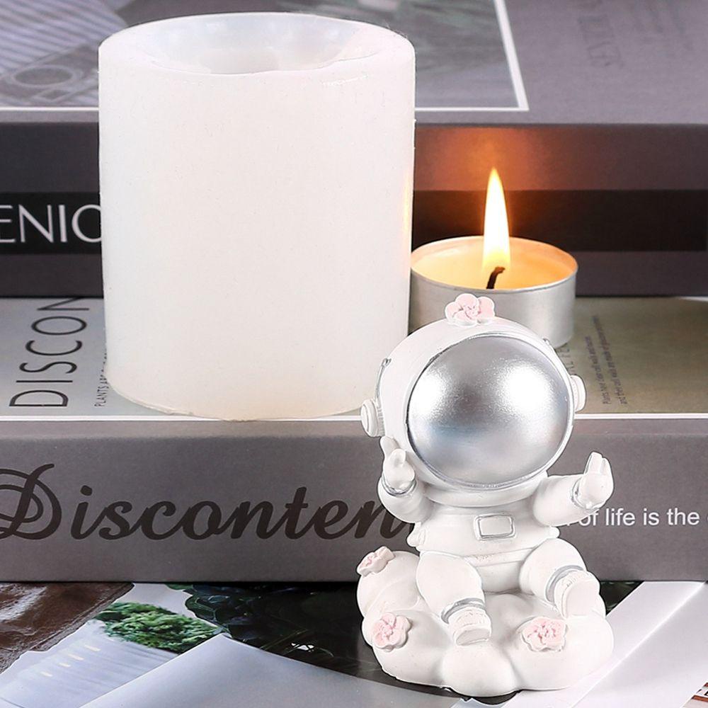 1 Khuôn Silicone Làm Bánh Hình Phi Hành Gia 3D DIY
