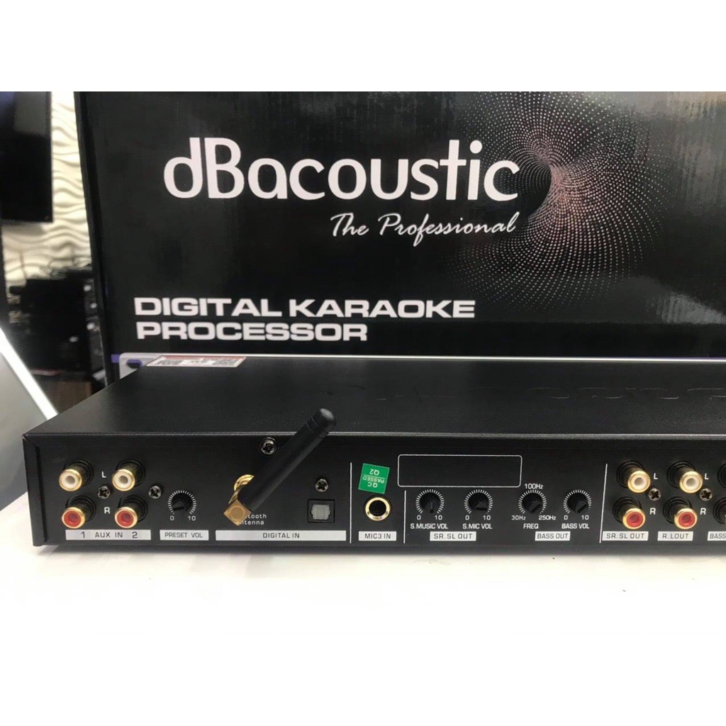 Vang cơ lai số Dbacoustic KM330 Pro, Echo và Reverb mượt mà, Chống hú tốt, Bluetooth 5.0 và Optical