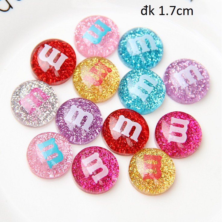 Charm kẹo M&amp;M với nhũ các màu dùng trang trí nút áo, vỏ điện thoại, Jibbitz, slime, DIY