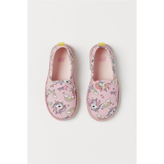 Giày slipon họa tiết Pony cho bé gái H&M