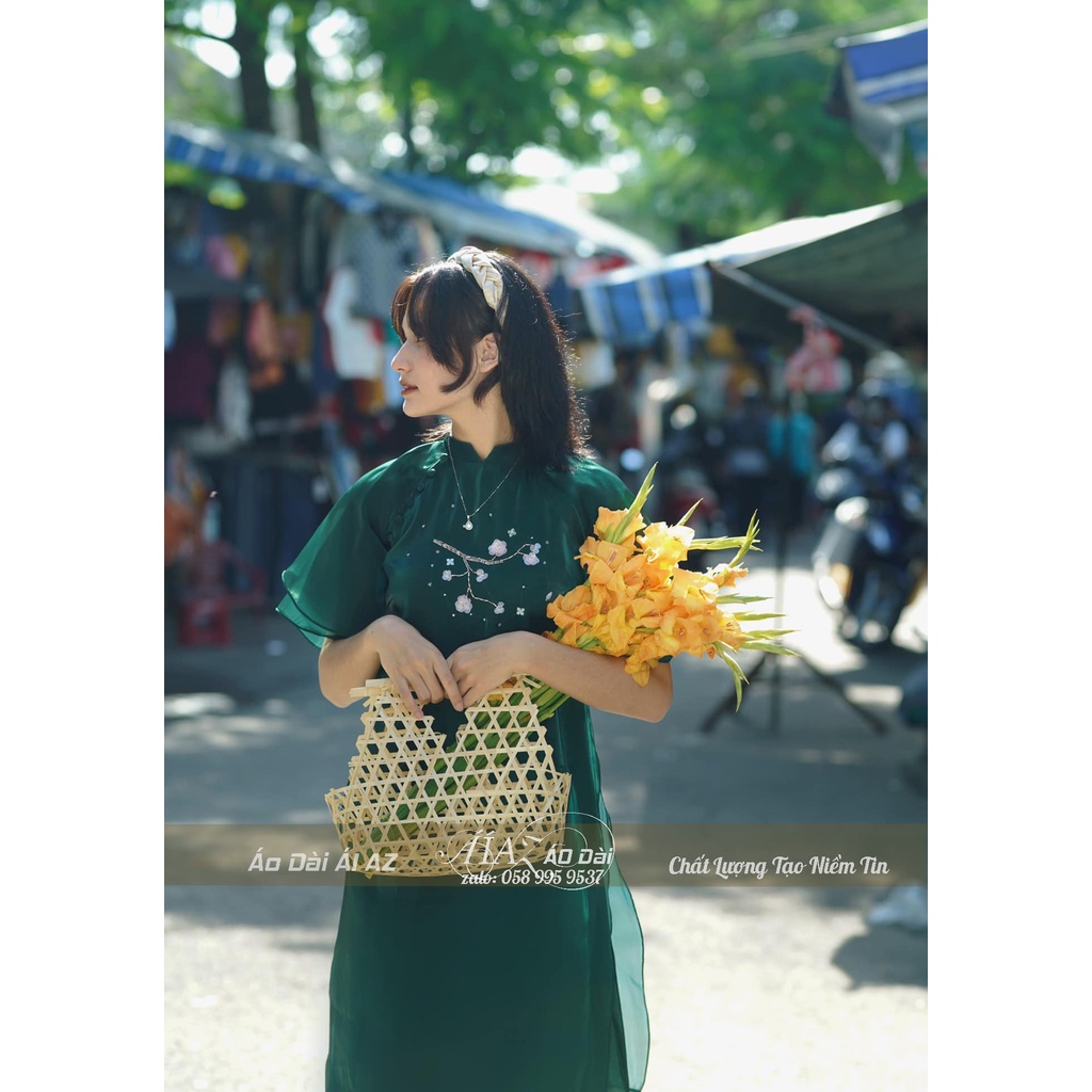 Áo Dài Cách Tân Nữ Dáng Suông Tay Bèo Thêu Cao Cấp MT39