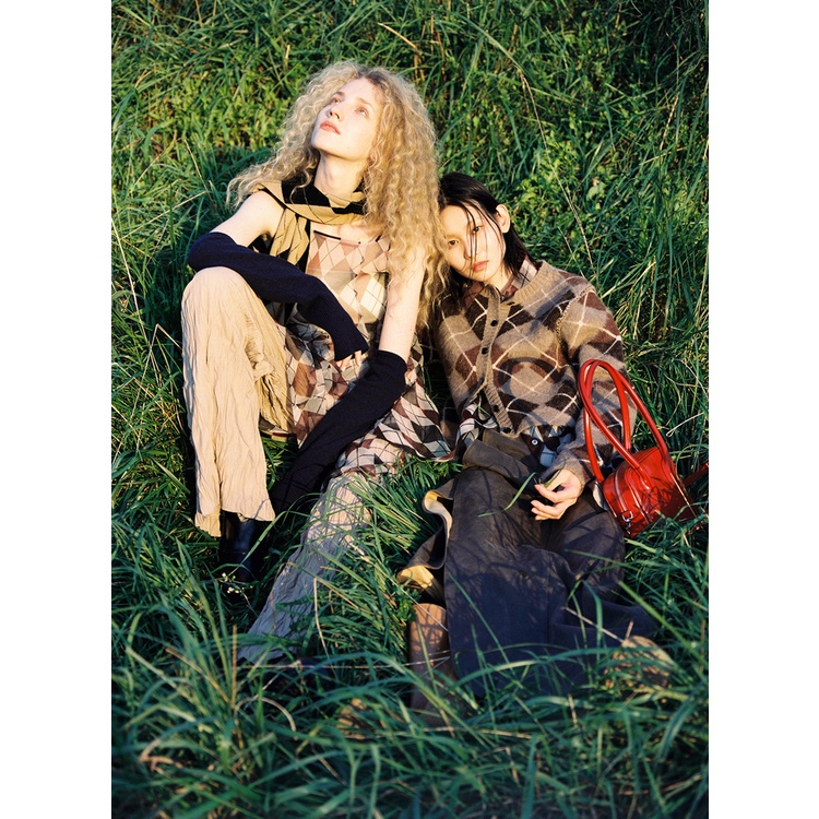 Túi Xách Đeo Vai Hình Vuông Cỡ Nhỏ Bằng Da Bóng Kiểu Retro Thời Trang Cho Nữ