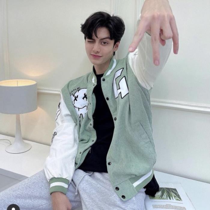Áo Khoác Form Rộng Nhung Tâm Jacket Varsity Graffiti