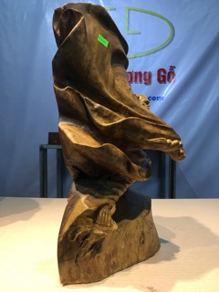 Đạt ma múa võ gỗ giáng hương