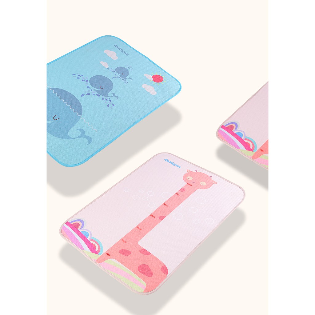 Miếng Lót Chống Thấm 4D Cho Bé Sơ Sinh 50x70 Thoáng Khi Chọn Mẫu, Tấm Lót Chóng Thấm