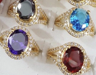 Nhẫn nữ đính hột mạ vàng 18k