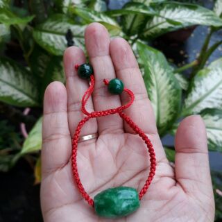 Vòng tay Lu Thống