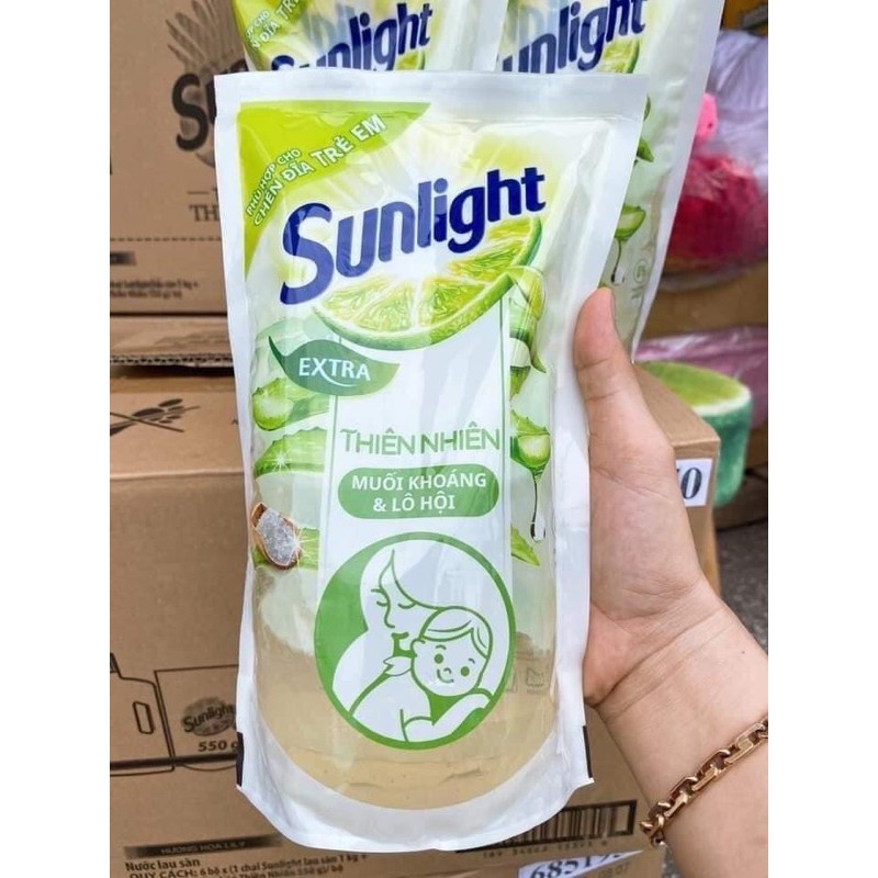 Nước rửa chén Sunlight thiên nhiên dạng túi 550gram