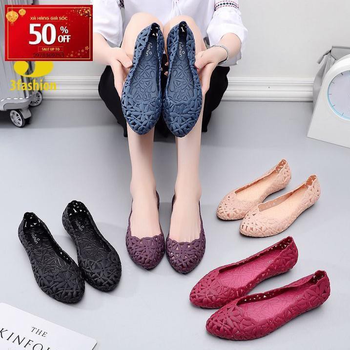 Free⚡Ship Giày Búp Bê Nữ Nhựa Họa Tiết Hoa Cao Cấp Nhẹ Êm Chân 3fashion - 3200