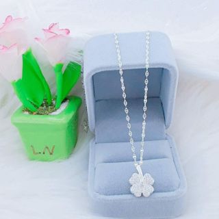 Dây chuyền bạc nữ