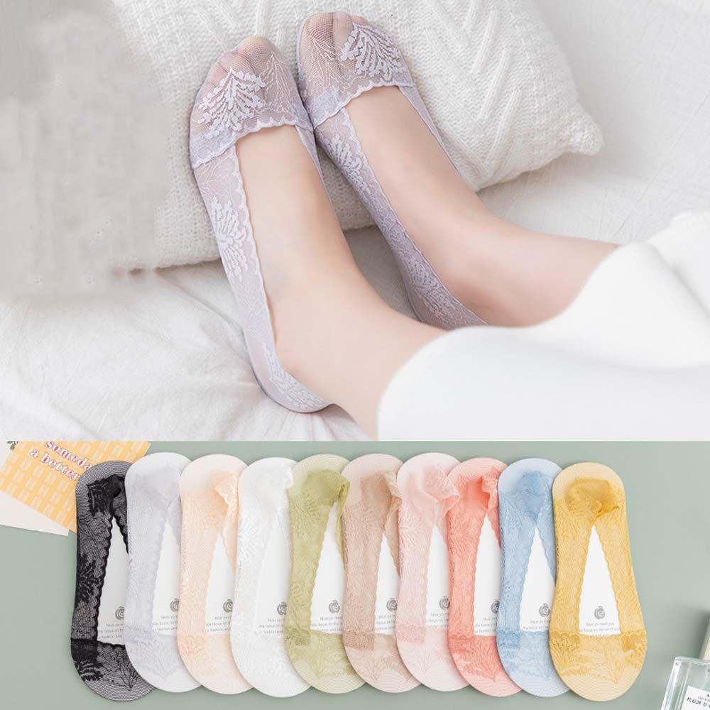 Đôi Vớ Thuyền Phối Ren Mềm Mại Chống Trượt