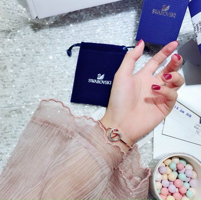 ⛔️ Vòng_tay_swarovski_double_heart_bangle⛔️