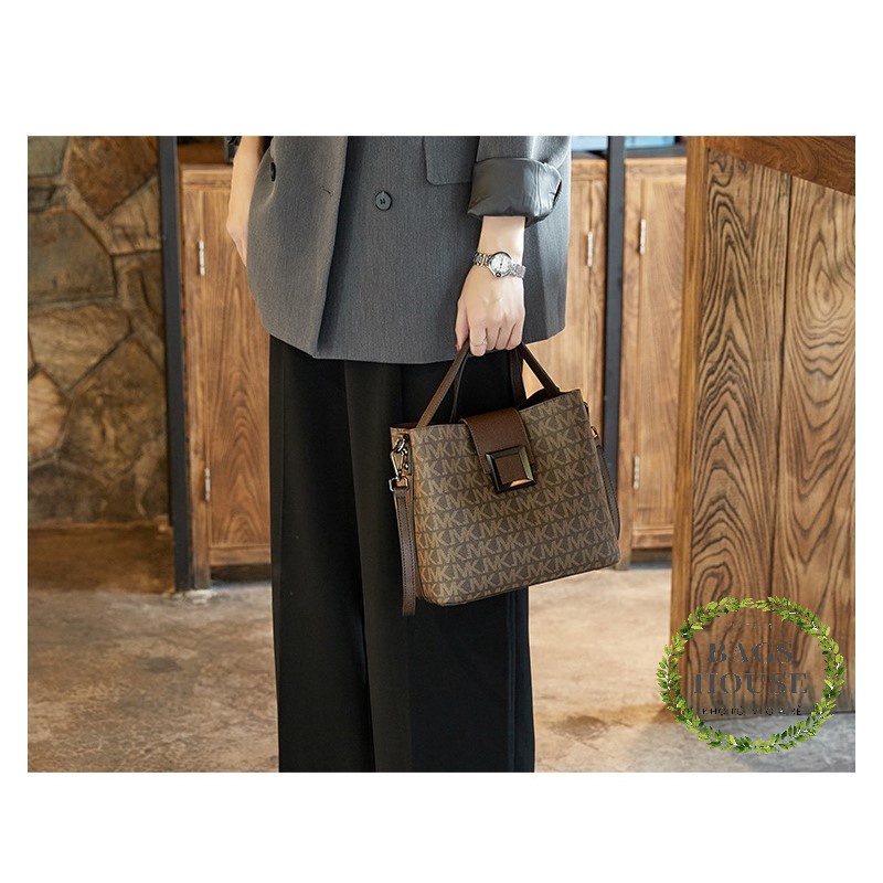 Túi công sở cầm tay túi đeo chéo da mềm khóa vuông hàng đẹp CSMK01 - Hình Thật