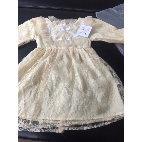 Đầm ren voan dài tay xinh xắn cho bé gái