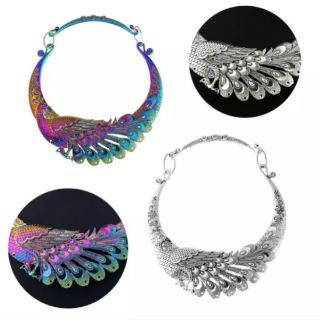 Kiềng cổ khắc hình công