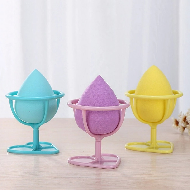 [Hàng mới về] Giá để khô bông mút trang điểm hình bằng nhựa tiện lợi