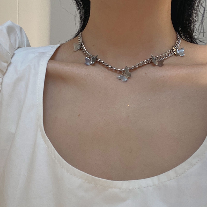 Dây Chuyền Mặt Hình Bươm Bướm Sang Trọng 22388