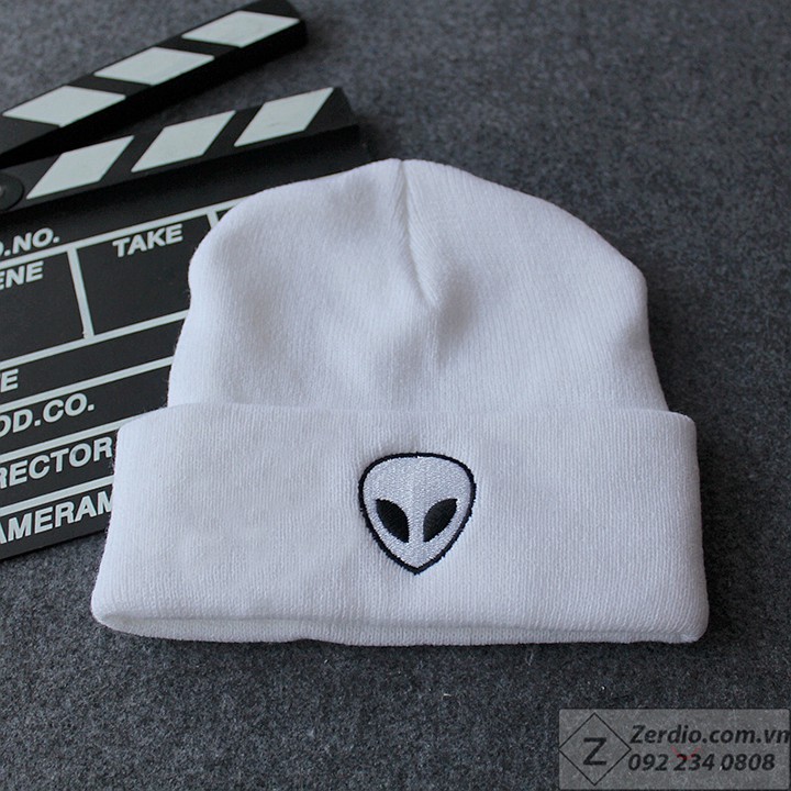 Mũ len Beanie Alien ngắn đẹp, cá tính cho cả nam và nữ