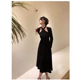 váy cổ yếm