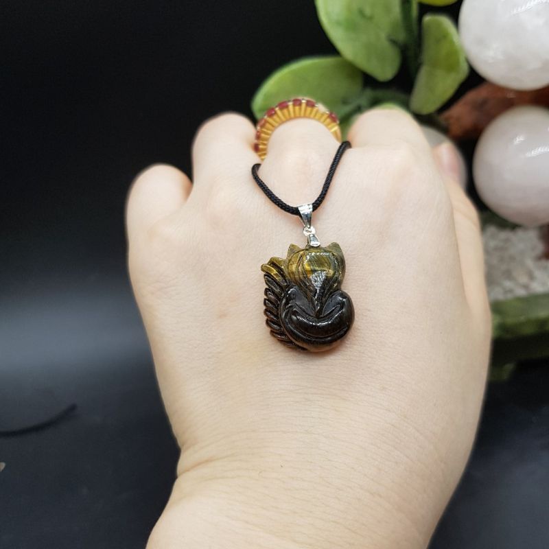 Mặt hồ ly cửu vĩ 9 đuôi đá T.A mắt hổ chế tác thủ công hoàn toàn tự nhiên nâu vàng mệnh thổ-kim