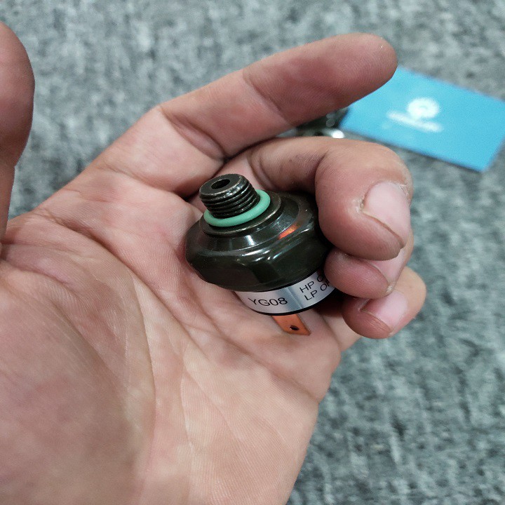 Van áp suất, công tắc áp suất 2 chân cắm fujikoki