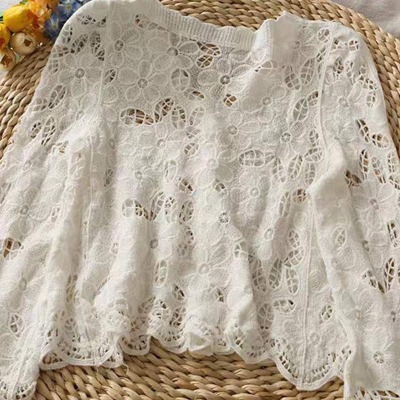 Áo khoác cardigan dệt kim cổ chữ V phối nút họa tiết hoa thời trang sành điệu