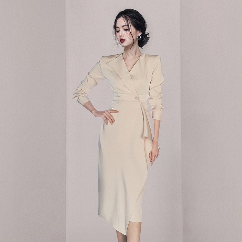 Đầm phong cách mùa đông năm 2021