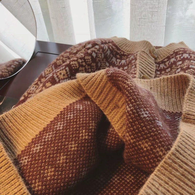 ÁO LEN CÚC CÀI HOẠ TIẾT VINTAGE -A5 | BigBuy360 - bigbuy360.vn