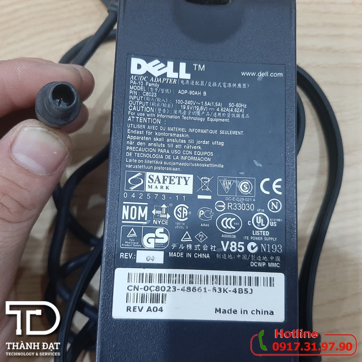 Sạc laptop cũ nhiều loại zin theo máy còn dùng tốt