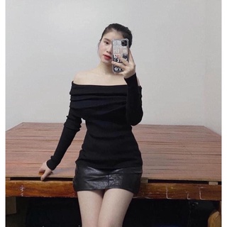 ÁO TRỄ VAI HOT HIT