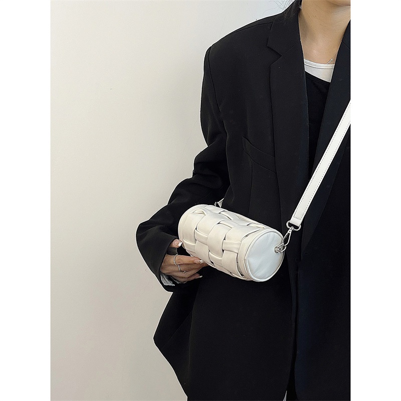 Túi Đeo Chéo Dệt Tay Thời Trang Mới Năm 2022 GYLXB1631