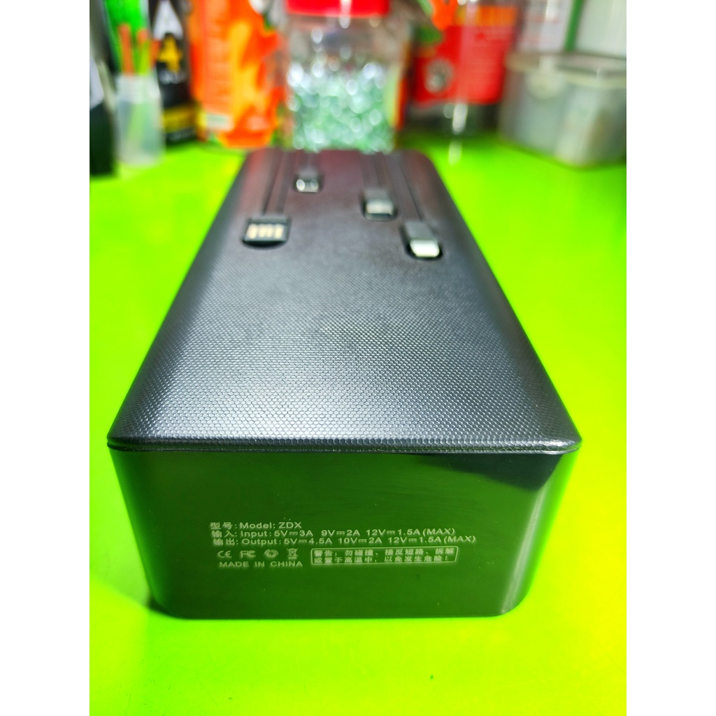 Box sạc dự phòng 14 cell 21700 hoặc 18650 tích hợp 4 dây sạc, sạc nhanh QC 4.0  22.5W cổng Type-C 2 đèn LED phiên bản