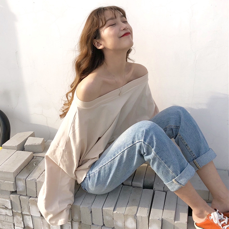 Áo nữ trễ vai dài tay kiểu dáng Hàn Quốc | BigBuy360 - bigbuy360.vn