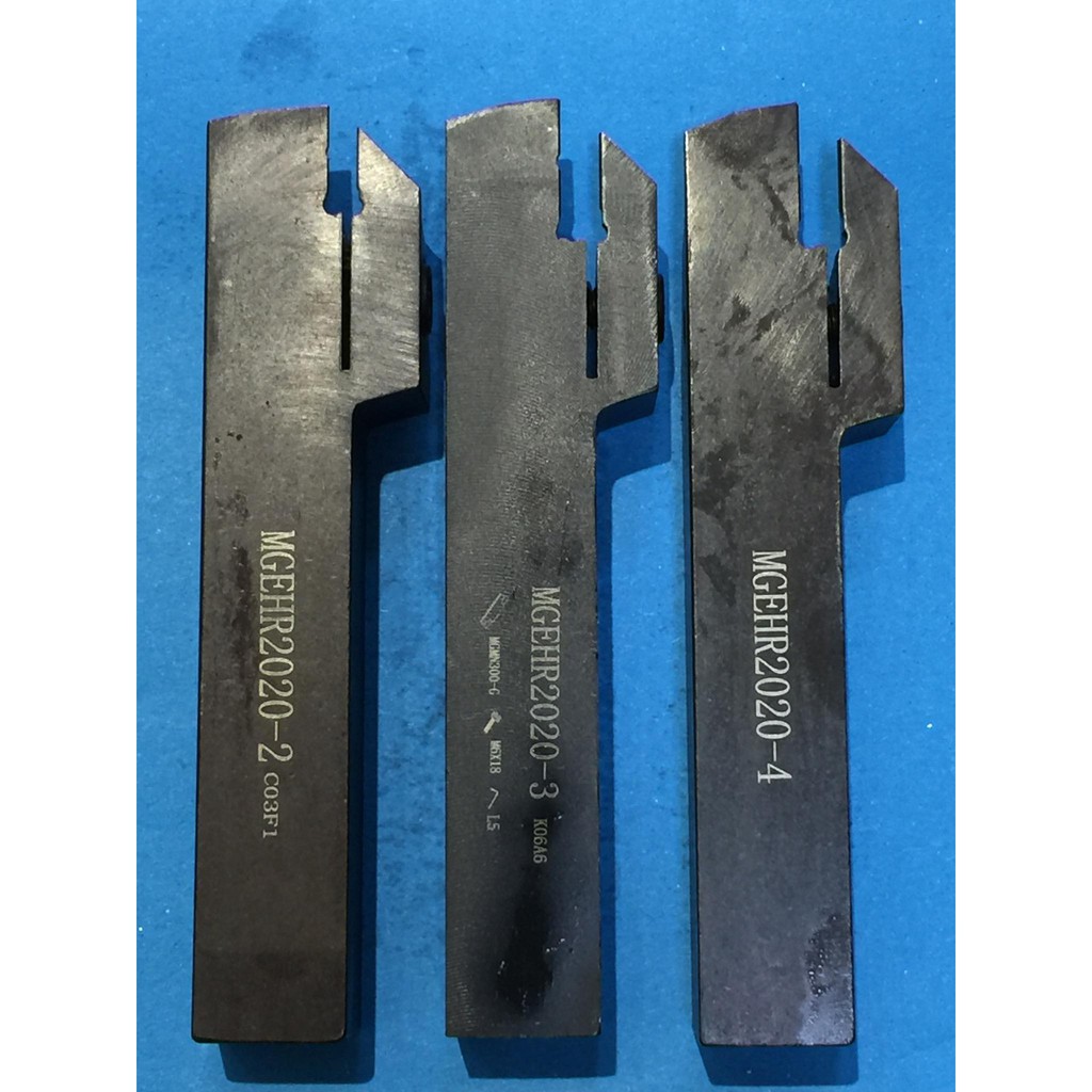 CÁN  DAO TIỆN 20 CẮT ĐỨT HOẶC TRÍCH RÃNH NGOÀI LẮP MẢNH 2-4MM