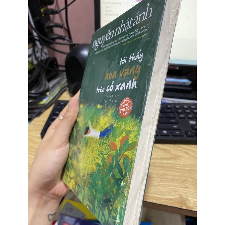Sách -Tôi Thấy Hoa Vàng Trên Cỏ Xanh ( NXB TRẻ )