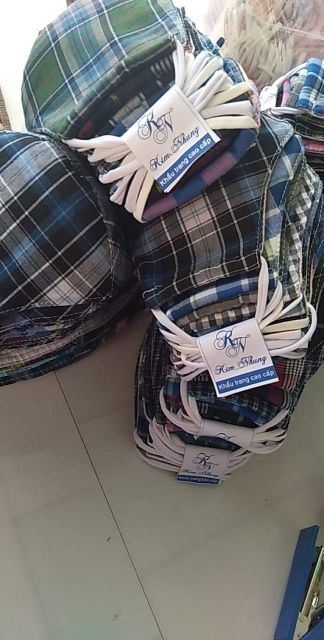 Khẩu trang vải ca rô