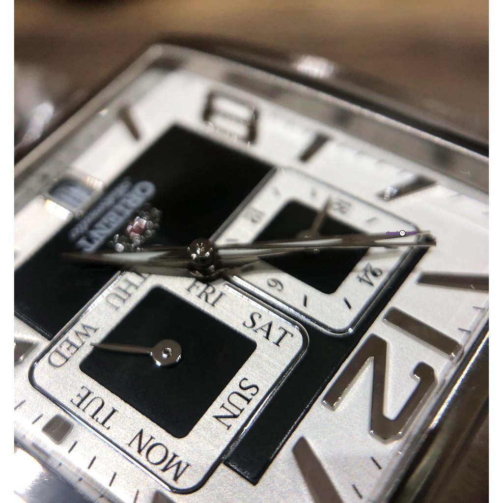 Đồng hồ nam Orient mặt chữ nhật FETAC003W0