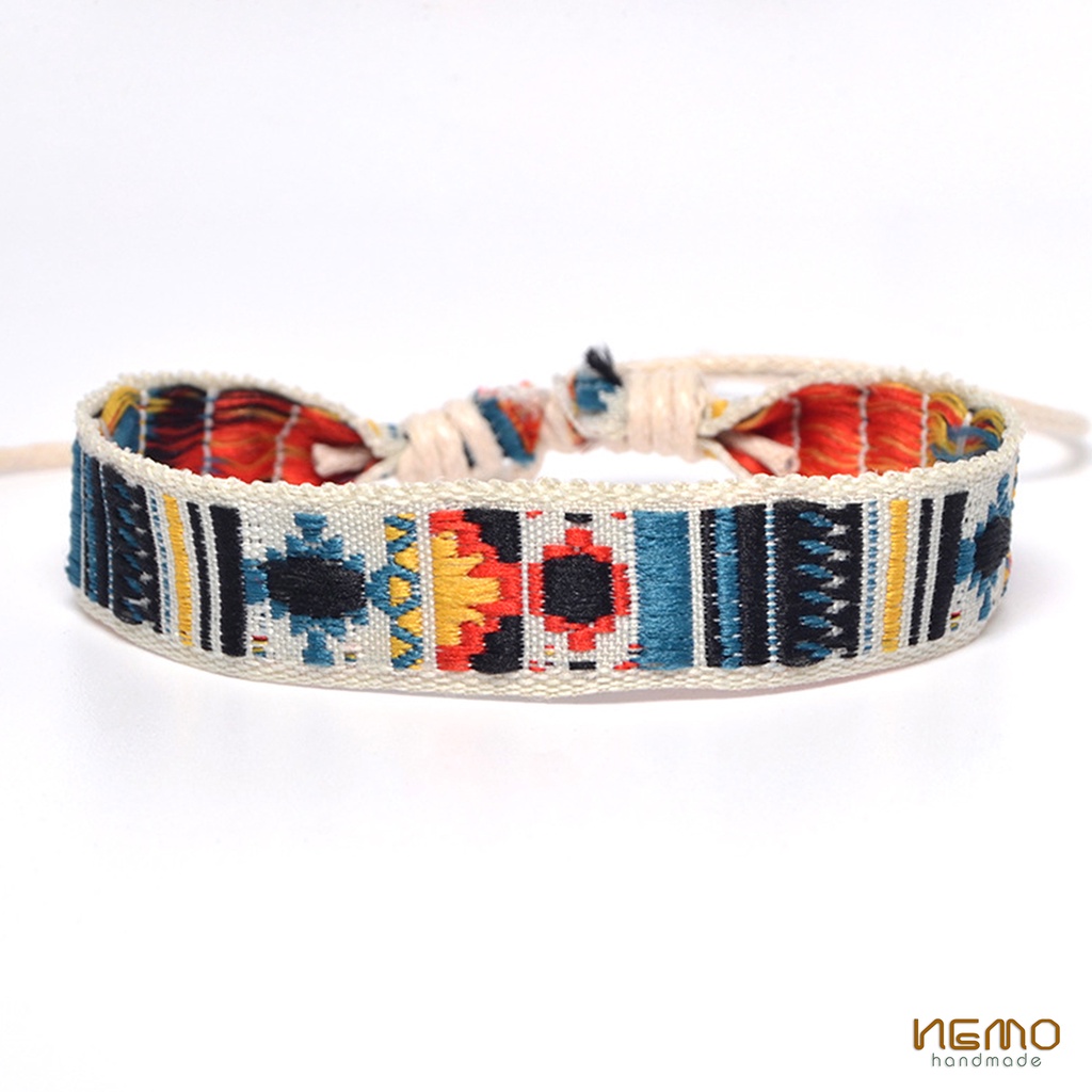 Vòng tay thủ công thổ cẩm Nemo Handmade - DTHA