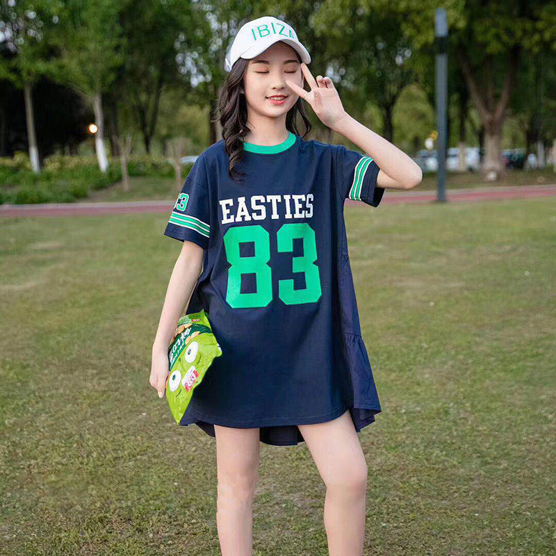 Đầm xòe phong cách thể thao bóng chày 2022 cho bé gái 15 tuổi
