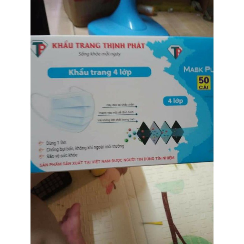 Hộp 50c khẩu trang y tế 4 lớp