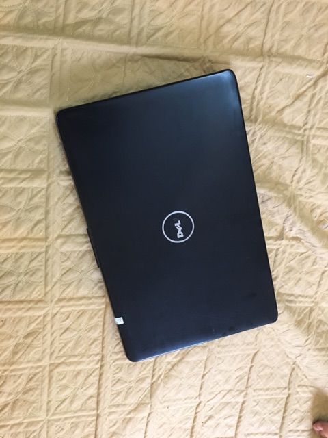 Laptop Dell 1545 đen tươi tắn đẹp tinh khôi văn phòng | BigBuy360 - bigbuy360.vn