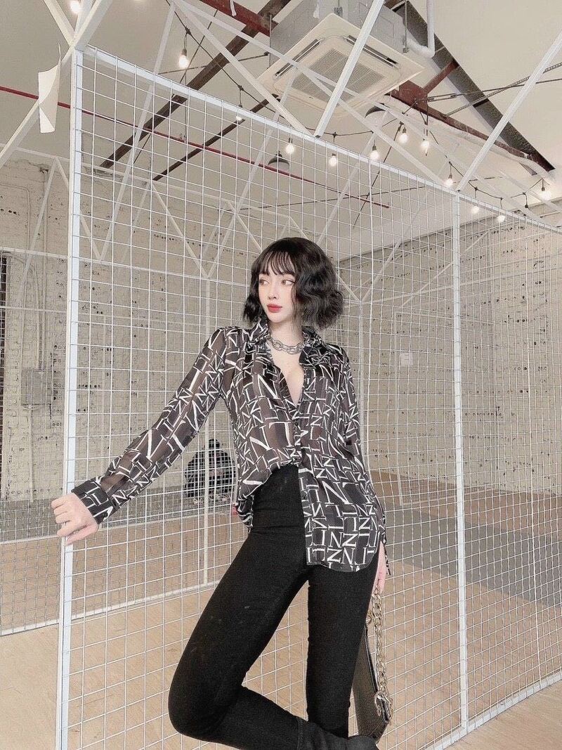 Áo sơ mi chữ họa tiết mới hàng đẹp