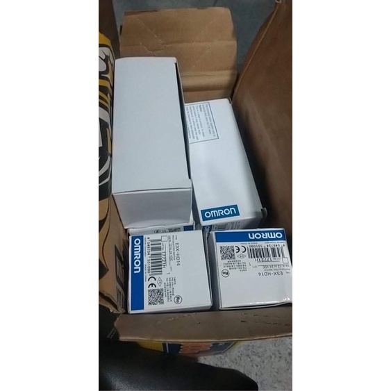 Cảm biến sợi quang Omron E3X-HD14