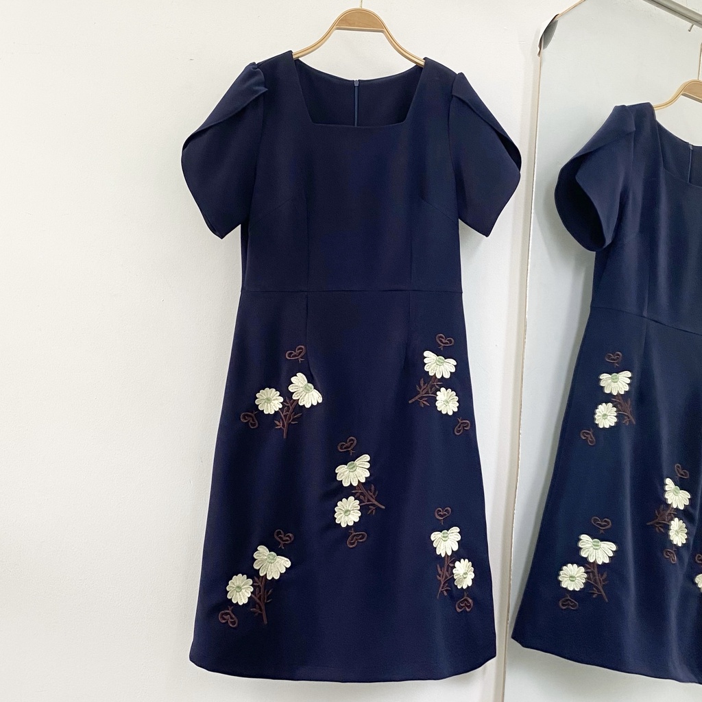 Đầm Trung Niên Cao Cấp [Miu021] BIGSIZE - Thiết kế trẻ trung sang trọng chất liệu dày dặn thoáng mát, thêu hoa xinh | BigBuy360 - bigbuy360.vn