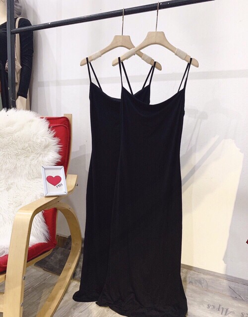 Váy hai dây maxi đen