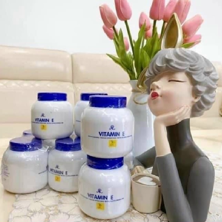 Kem dưỡng ẩm cho da mềm mịn Aron vitamin E Thái 200g thích hợp cho da thường da khô nứt nẻ bong tróc da nhạy cảm | BigBuy360 - bigbuy360.vn