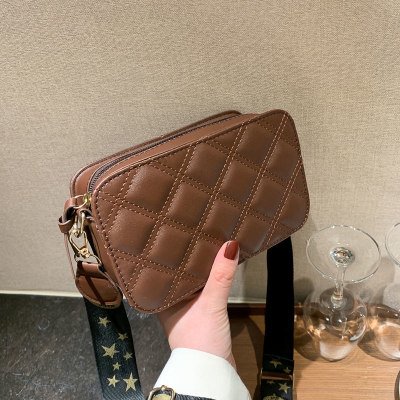 Túi Xách Thiết Kế Mới Cao Cấp Thời Trang 2022 Dành Cho Nữ