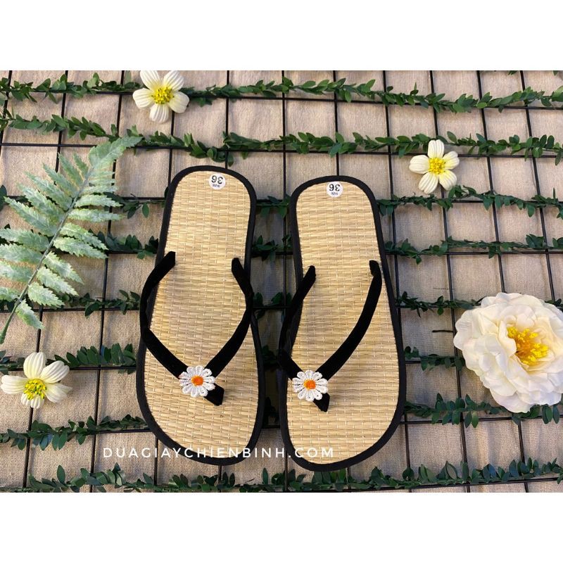 Dép chiếu hoa handmade quai kẹp xỏ ngón