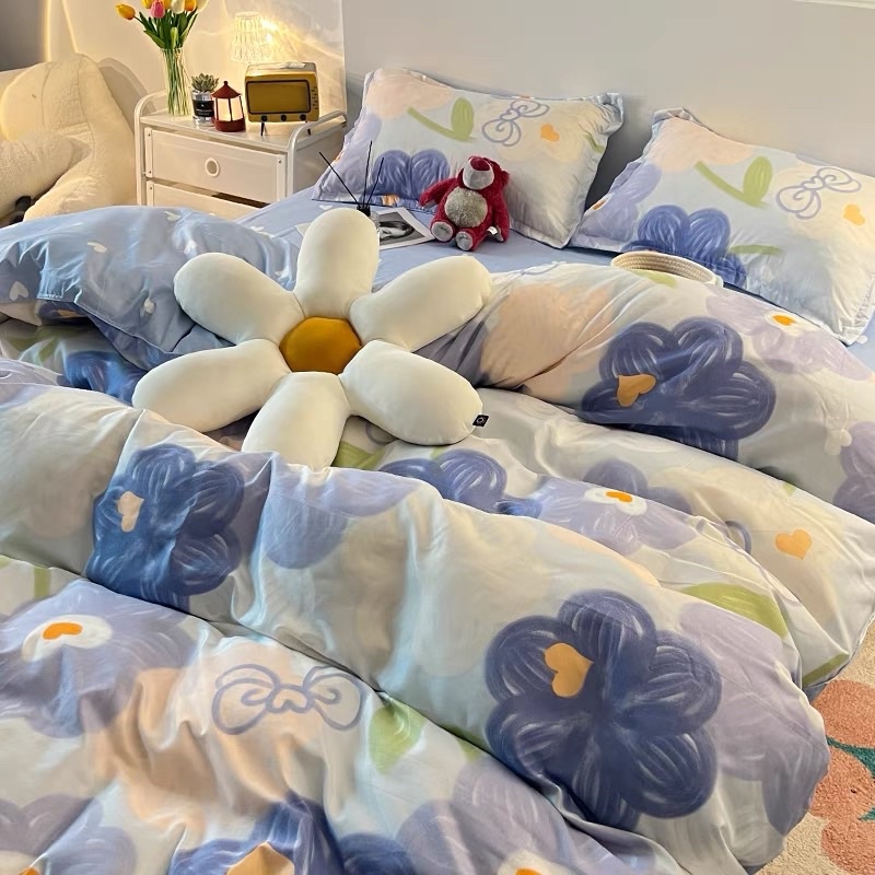 Bộ chăn ga gối Cotton Poly Nhập Khẩu chần bông dày mẫu Hoa Cúc Tím Decor Home