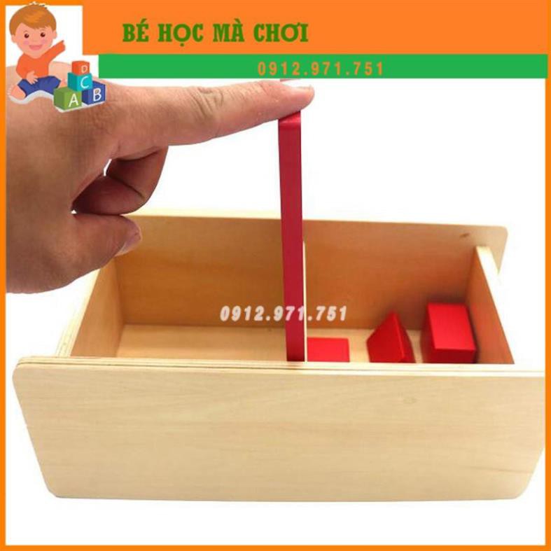 Hộp thả 4 hình khối cơ bản mầu đỏ - Giáo cụ Montessori